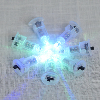 Den-led-7-mau